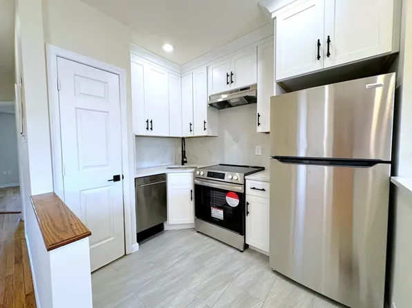 6 Moreland St, Boston, MA 02119