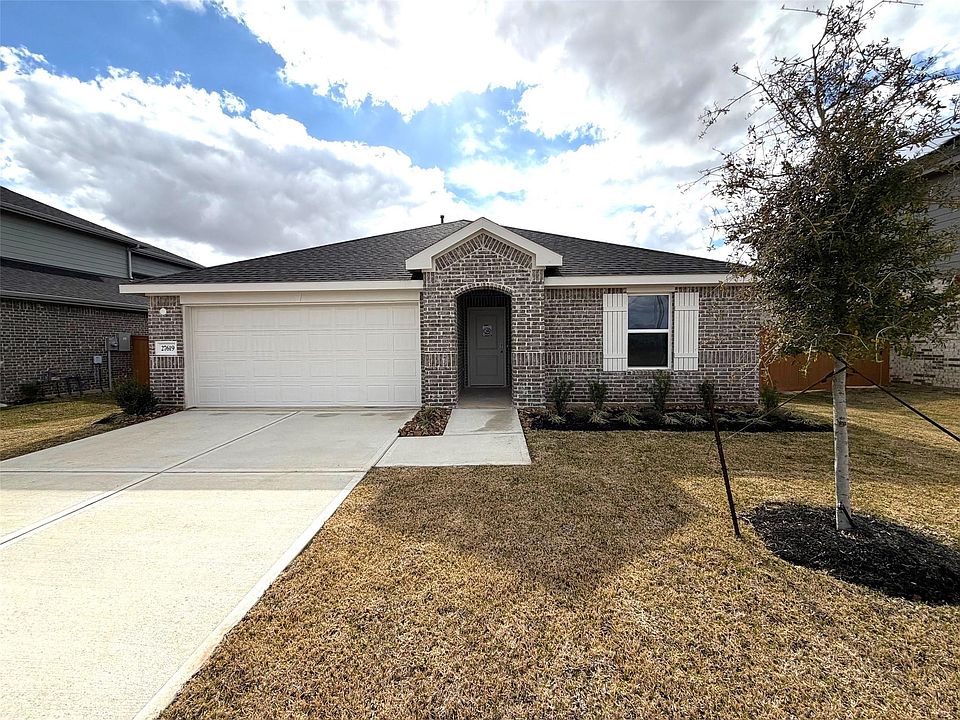 1st image of 27619 Oasis Ridge Dr