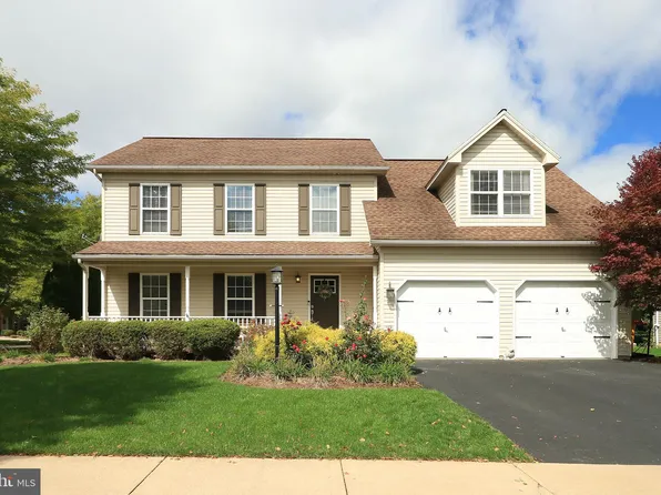 2301 Saratoga Dr, State College, PA 16801