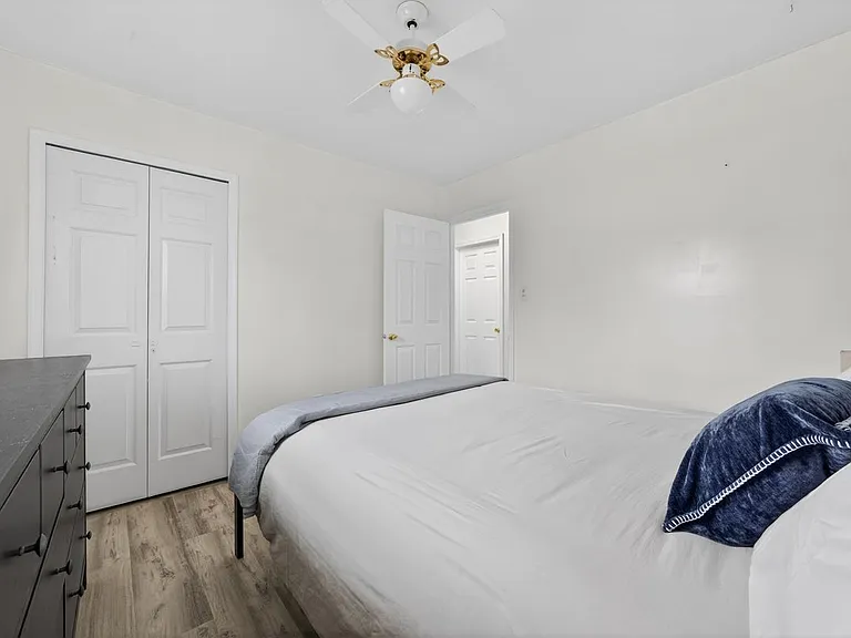 136 Stevens Dr — Photo 7