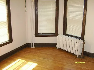 2 bed, 1.0 bath, 800 sqft, $1,500 — Photo 2