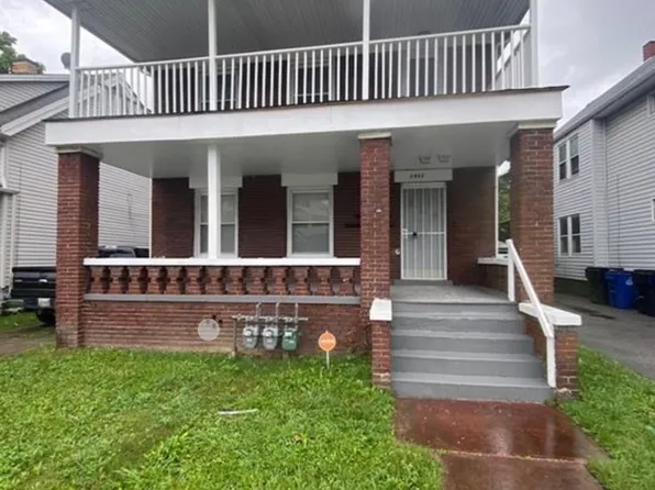 3462 E 143rd St #3, Cleveland, OH 44120