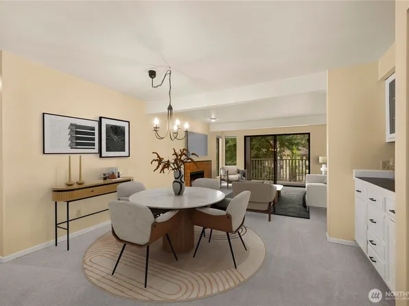 3911 108th Avenue NE #B203, Bellevue, WA 98004