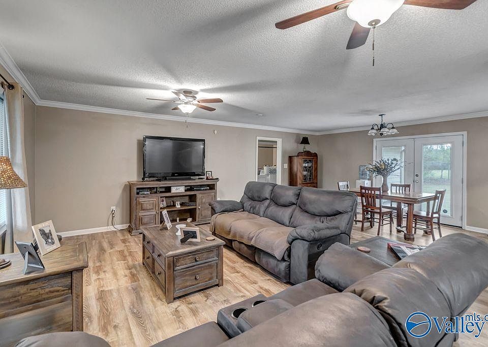 1005 Ridgedale Rd, Scottsboro, AL 35768 MLS 1830873 Zillow
