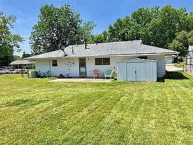 2036 Portage Path — Photo 3