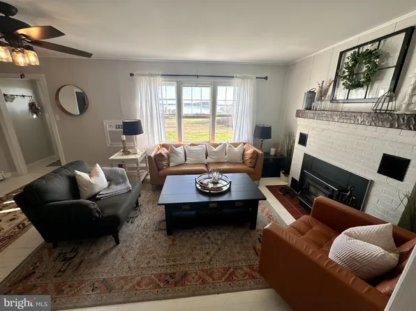 16434 Piney Point Rd, Piney Point, MD 20674