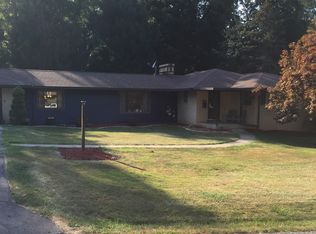 818 Everglade Dr, McKeesport, PA