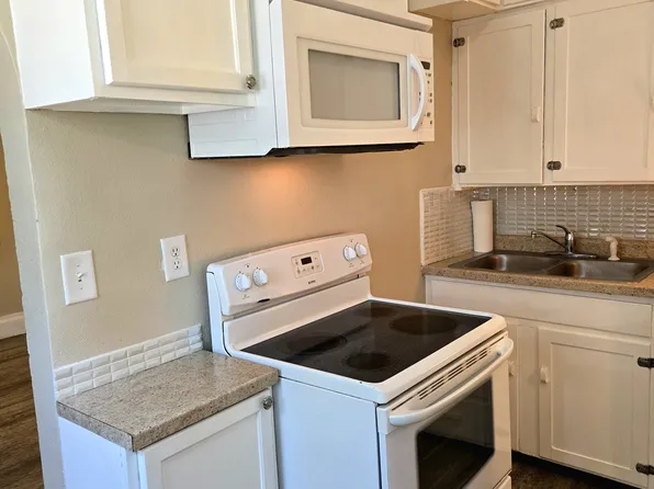 (undisclosed Address), Salina, KS 67401