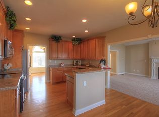 136 Troon Ct, Richmond, KY 40475