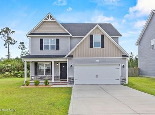 640 Aria Ln, Hubert, NC 28539