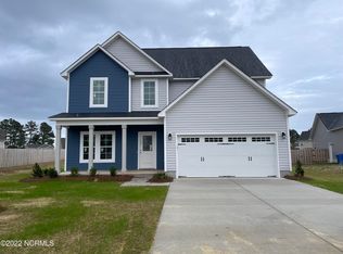 124 Pembury Way, Richlands, NC 28574