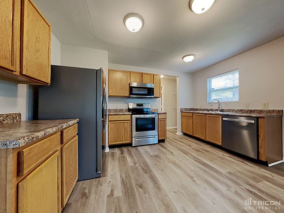 4th image of 2905 Wolfgang Way