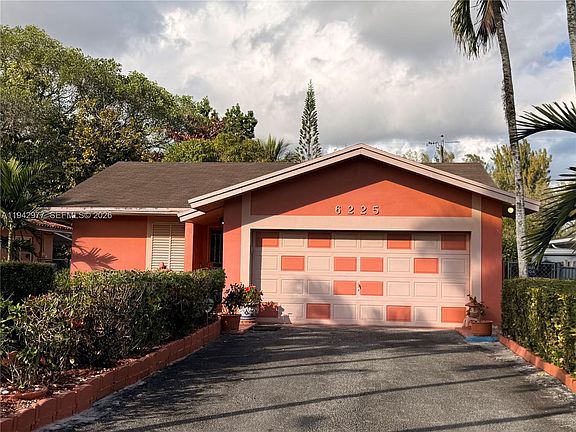2nd image of 6225 SW 59th St