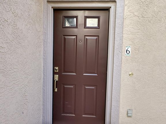 3rd image of 10954 Ivy Hill Dr Unit 6