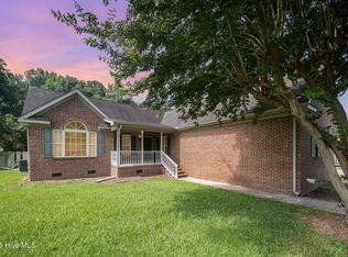 104 Fairfield Dr, Goldsboro, NC 27530