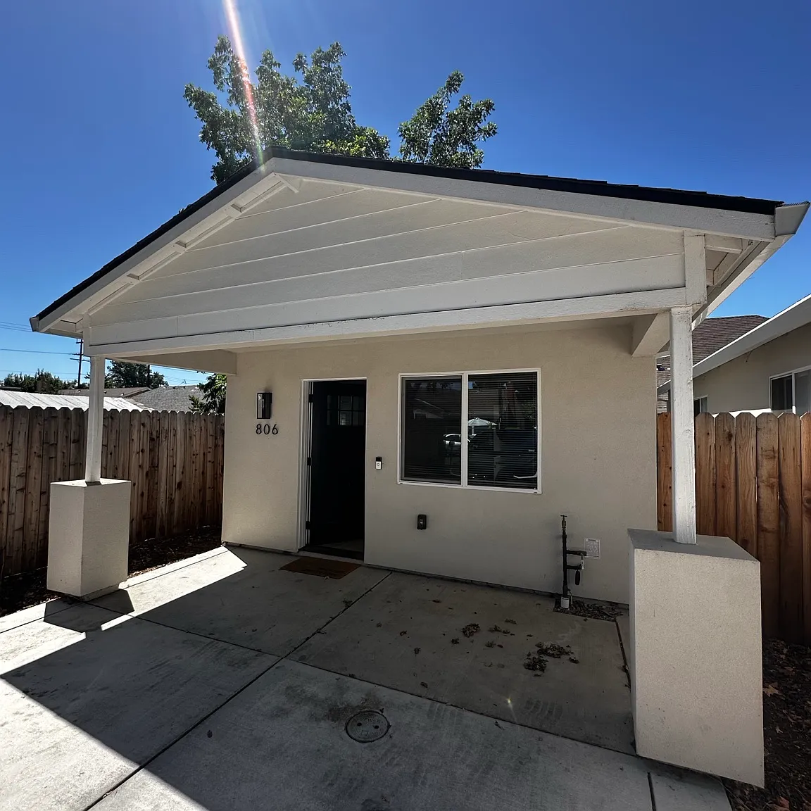 2 bed, $2,150 — Photo 1