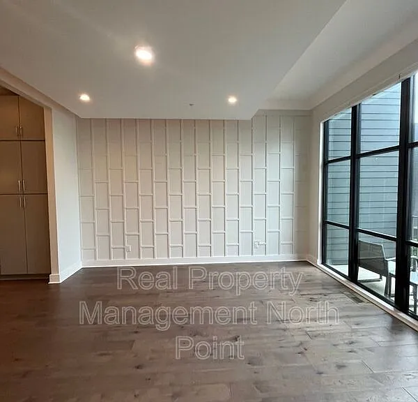 111 Birch St — Photo 29