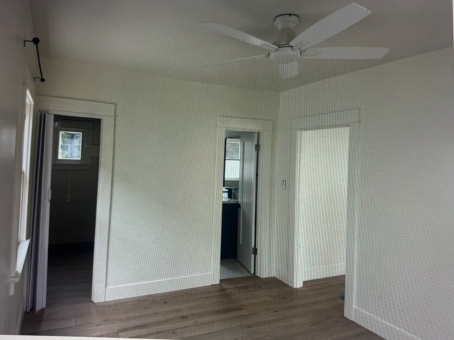 1 bed, 1100 sqft, $2,800 — Photo 4