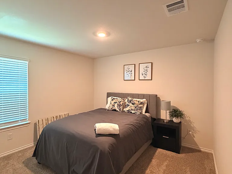 1320 Stuarts Forest Dr — Photo 12