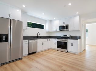 17080 Rayen St, Northridge, CA 91325
