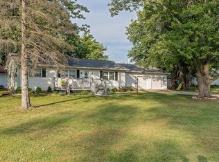 721 York St, Chenoa, IL 61726