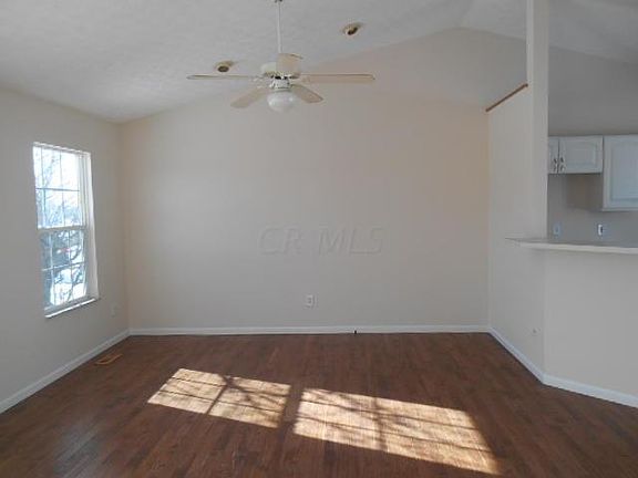 4th image of 66 Brooksedge Dr E