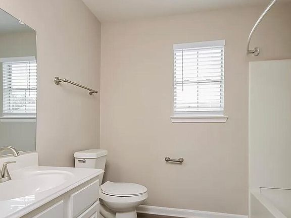 5th image of 15416 Hensen Creek Dr