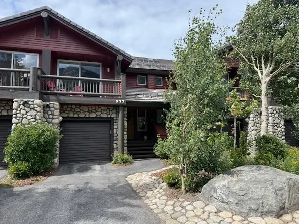 977 Fairway Cir APT 977, Mammoth Lakes, CA 93546