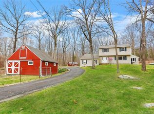 56 Great Ring Rd, Sandy Hook, CT 06482