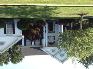 15839 Barons Way Dr, Chesterfield, MO 63017