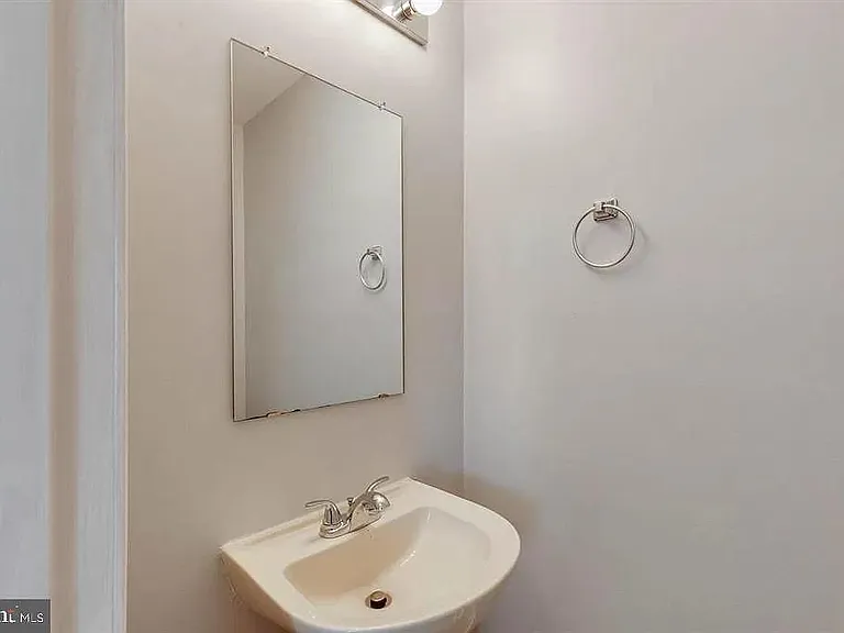 2279 Wetherburne Way — Photo 6