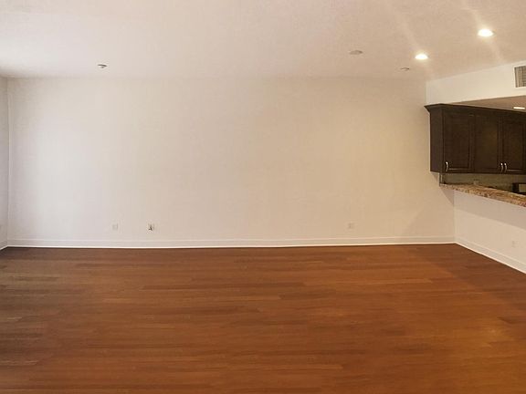 5th image of 1501 India St Unit 307
