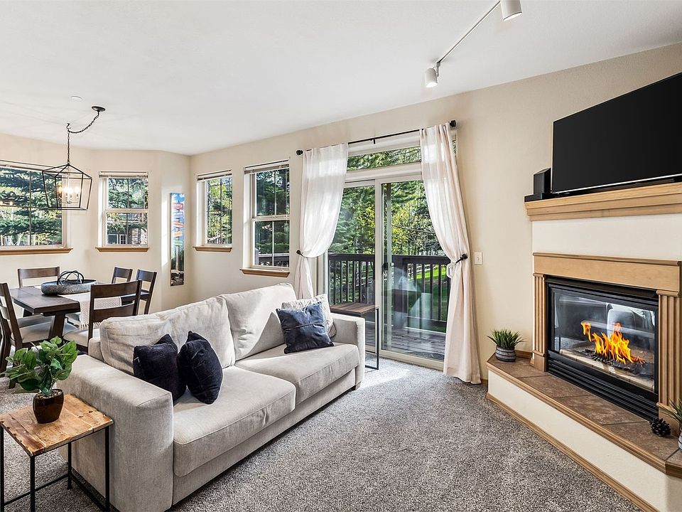1st image of 720 Lakepoint Drive UNIT B1