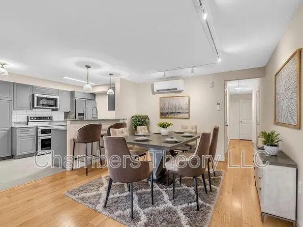 220 2nd St SE, Washington, DC