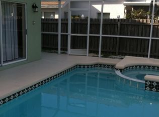 5724 Tanagerlake Rd, Lithia, FL 33547