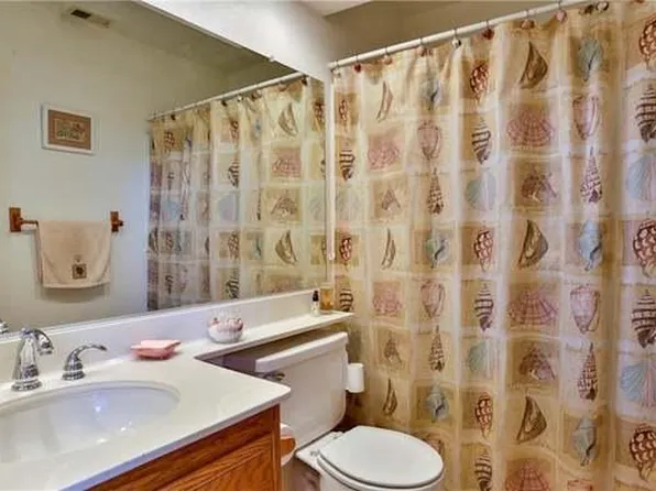 8615 Mesa Oak Dr, Riverside, CA 92508