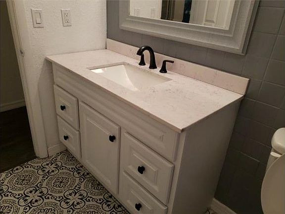 4th image of 7626 E Parkview Pl