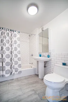 Rented by aptsandlofts.com | media 13