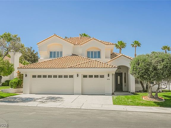 2nd image of 8112 Lake Hills Dr