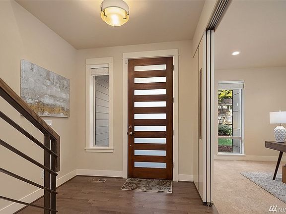 3rd image of 12713 NE 107th Pl