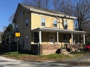 202 Saint Andrews Rd, Walden, NY 12586