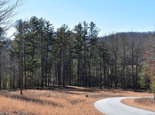 106 Crystal Mountain Dr #12, Hendersonville, NC 28739