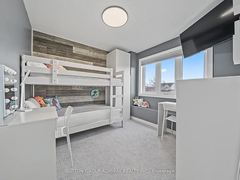 52 Moir Cres — Photo 18