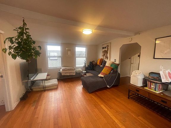 2nd image of 246 E 240th St #3