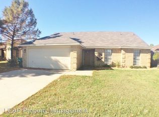 3218 Hillcrest Dr, Rowlett, TX 75088