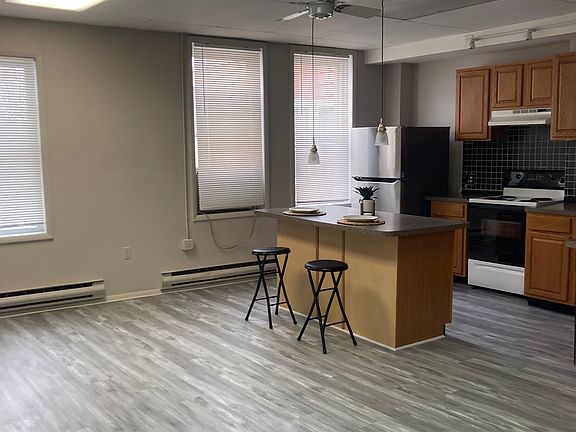 kitchen with center island