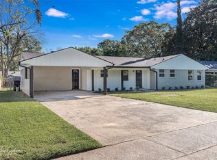 916 Audubon Pl, Shreveport, LA 71105