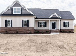 53 Valleydale Dr, Benson, NC 27504