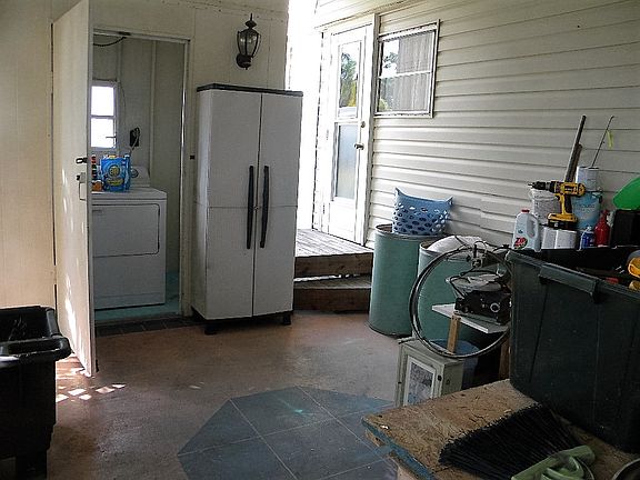 5th image of 16622 Coral Dr #65