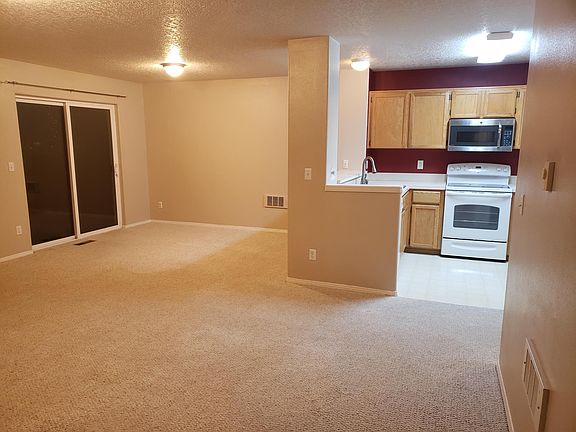 3rd image of 15040 NW Twoponds Dr